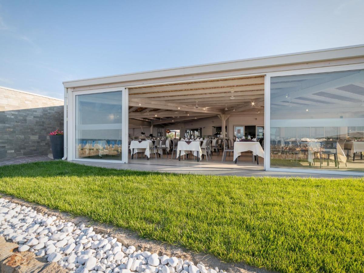 Belvilla By Oyo Holiday Home In Albarella Albarella Island Exterior photo